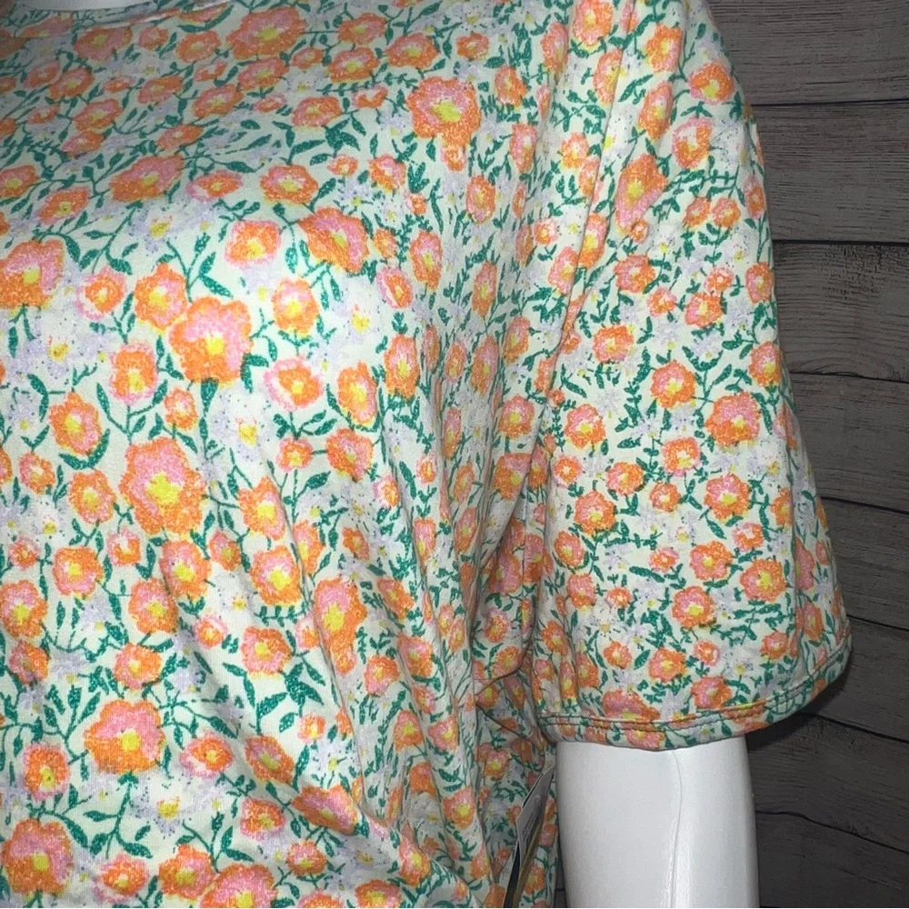 spring top - Picture 3 of 5